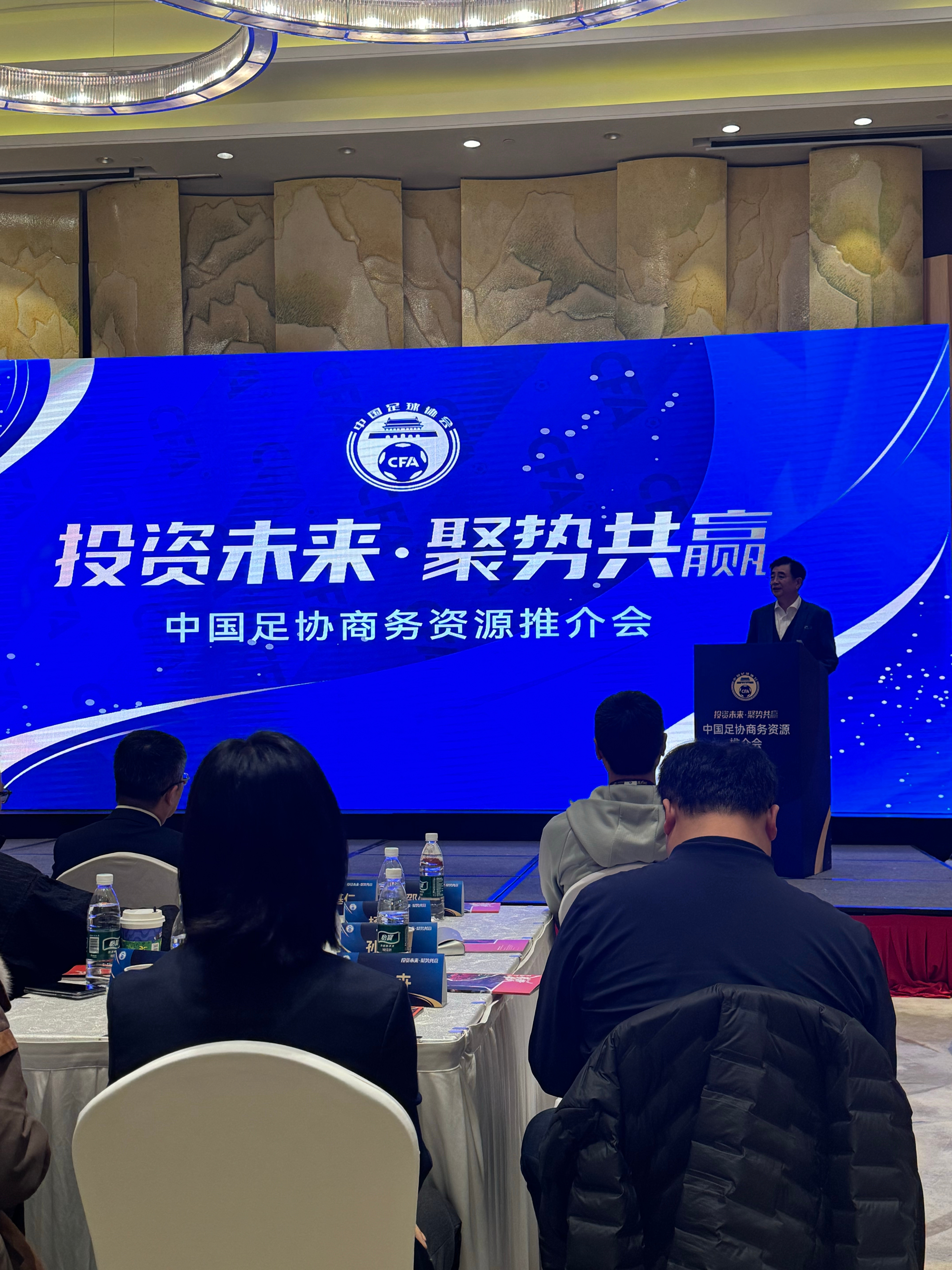 借着足协杯的契机，来到苏州。足球说归说，骂归骂，依然实际行动支持中国足协，中国足