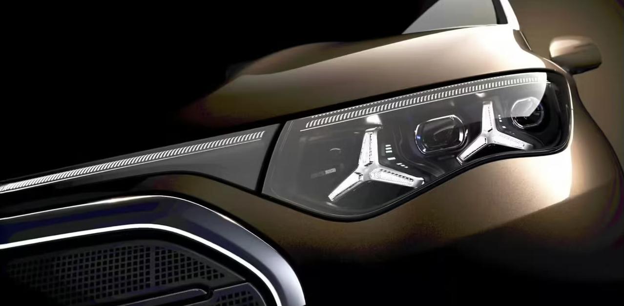 奔驰VLE纯电MPV预告图曝光，预计明年3月10日在德国首发。这可是奔驰电动化转