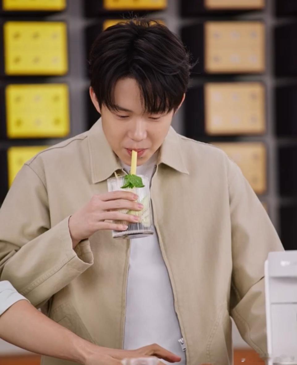 王楚钦Nespresso奈斯品牌大使好可爱 