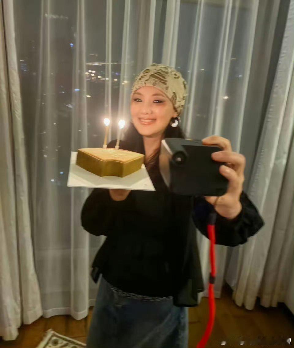 咏梅优雅又叛逆，实力出众，那股劲儿太让人欣赏了 被咏梅圈粉啦优雅外表下藏着叛逆灵