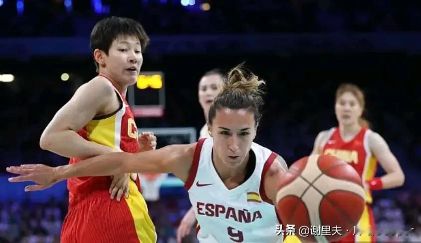 阳光总在风雨后，女篮加时1分惜败西班牙，4位球员深刻检讨将功补过
第一位：杨力维