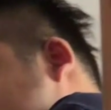 这两种耳相，不可能走到最后，一方会嫌弃另一方，一方只会被另一方嫌弃。 