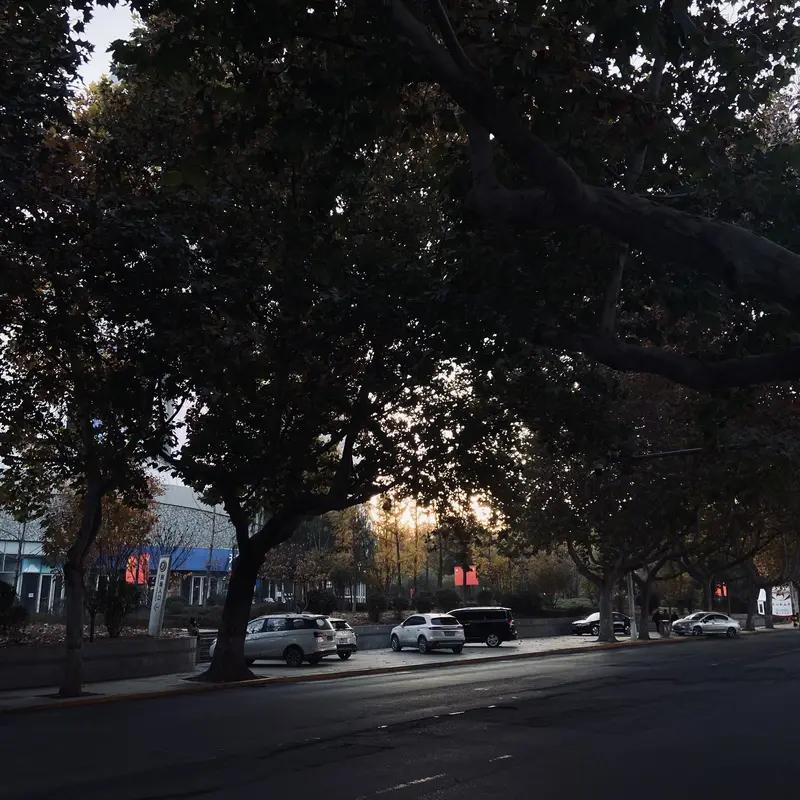 普通人想要活的通透，活的不累，看完你或许就明白点什么了。听过最恶心的一句话就是事