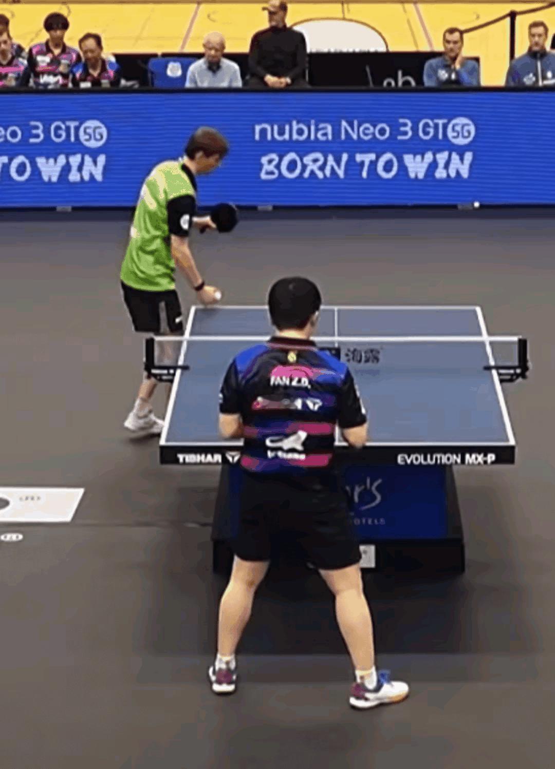 一觉醒来，最让我们感慨和感动的不是东哥第一局那个爆扣，不是王志的激动万分，也不是