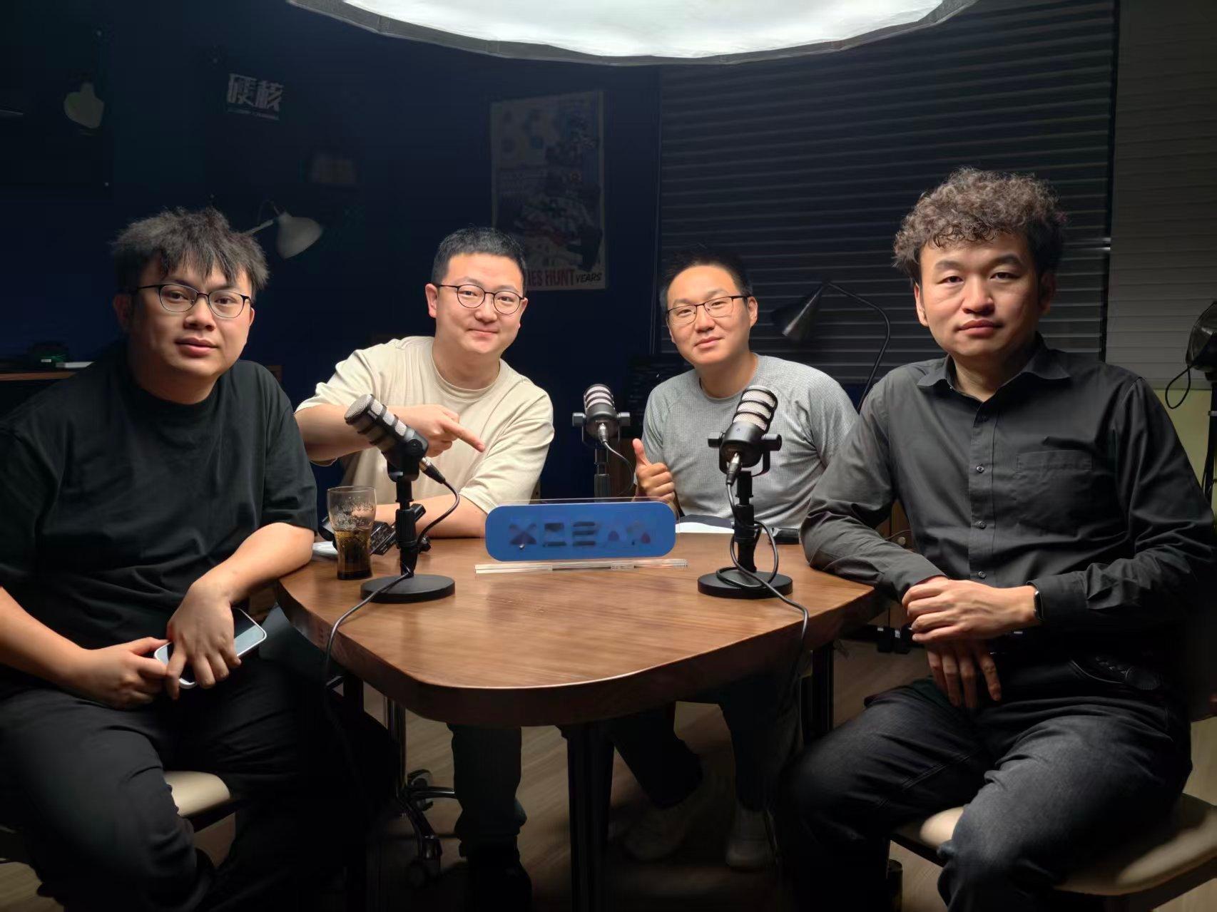 折腾了三个月影棚，亭口三人谈终于复更，接下来就会加快节奏了。迭代到3.0版本，全