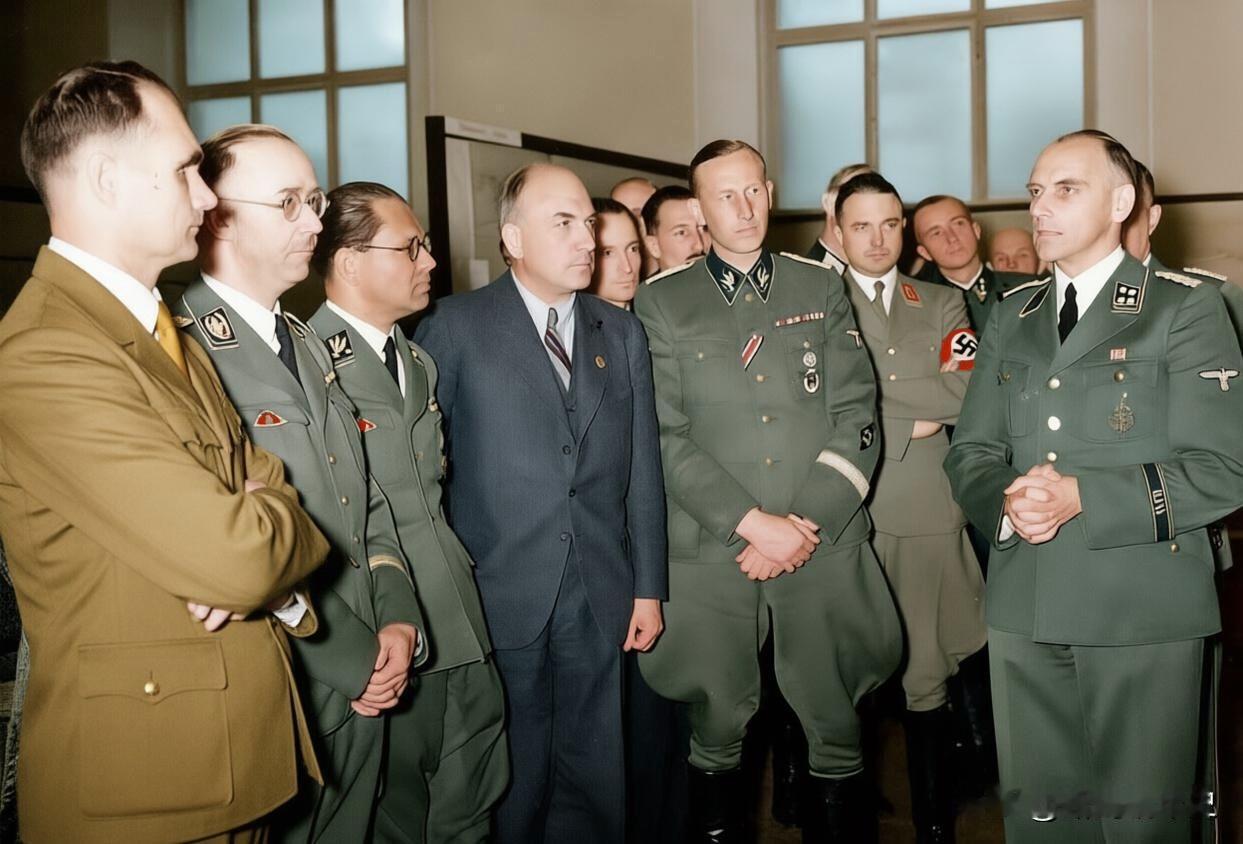 1941年3月20日，纳粹高层精英齐聚柏林，鲁道夫·赫斯、海因里希·希姆莱、莱因