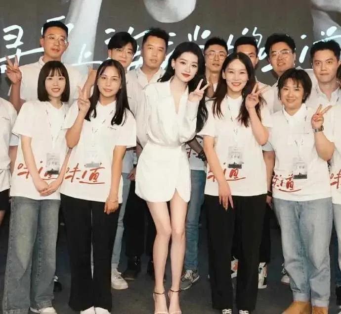 孙怡身高真的好高，在所有女生当中最高的