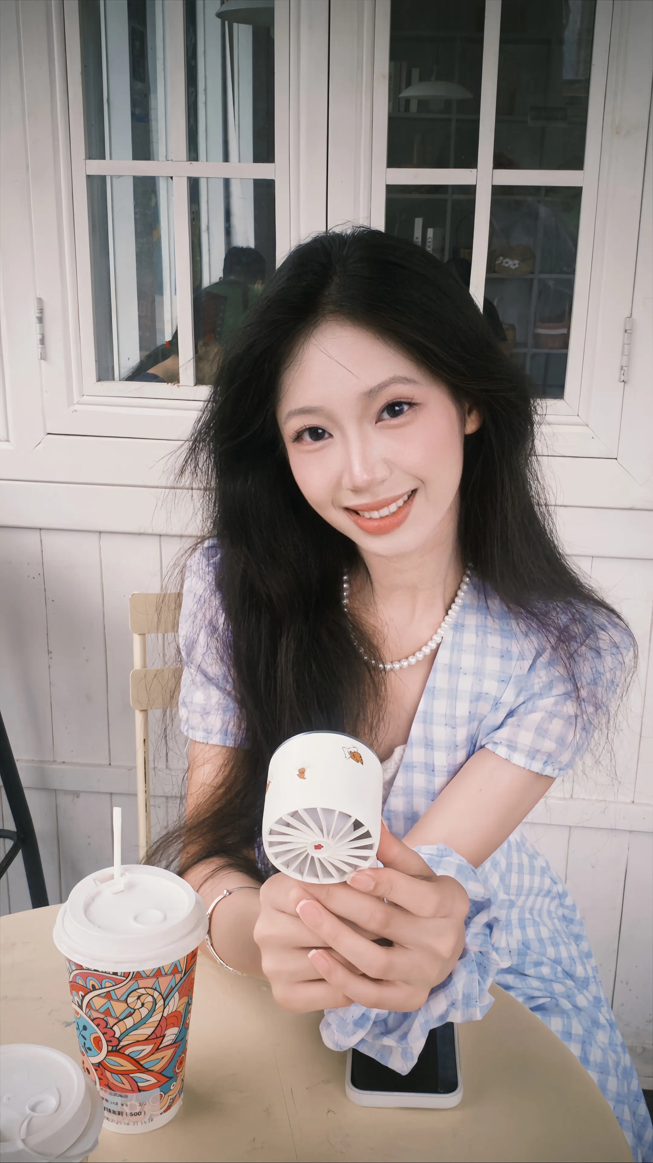 你微微一笑蝴蝶为你倾倒