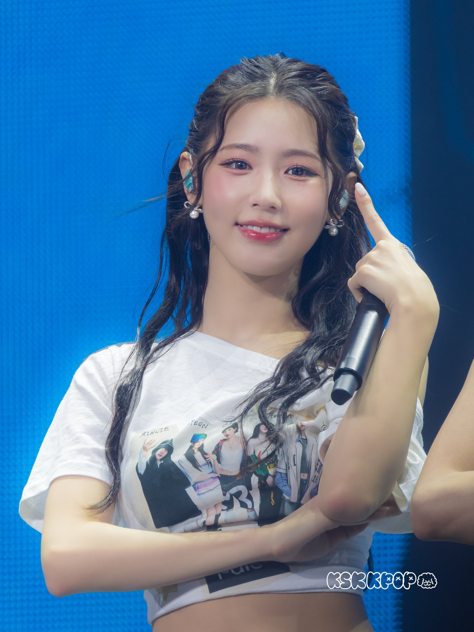 赵美延叶舒华日巡美照 谁是门面？  ​​ ​​​