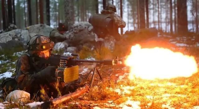 就在最近，美国《商业内幕》杂志刊发了文章，直指北约：如果北约真的赤膊上阵跟俄罗斯