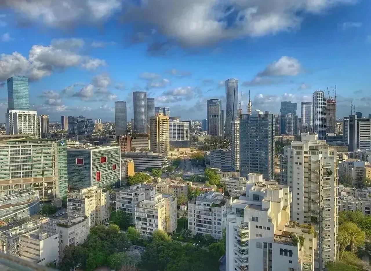 我敢说，绝大多数人都想不到，以色列多线鏖战了这么久，先抛开以色列在黎巴嫩的失败，