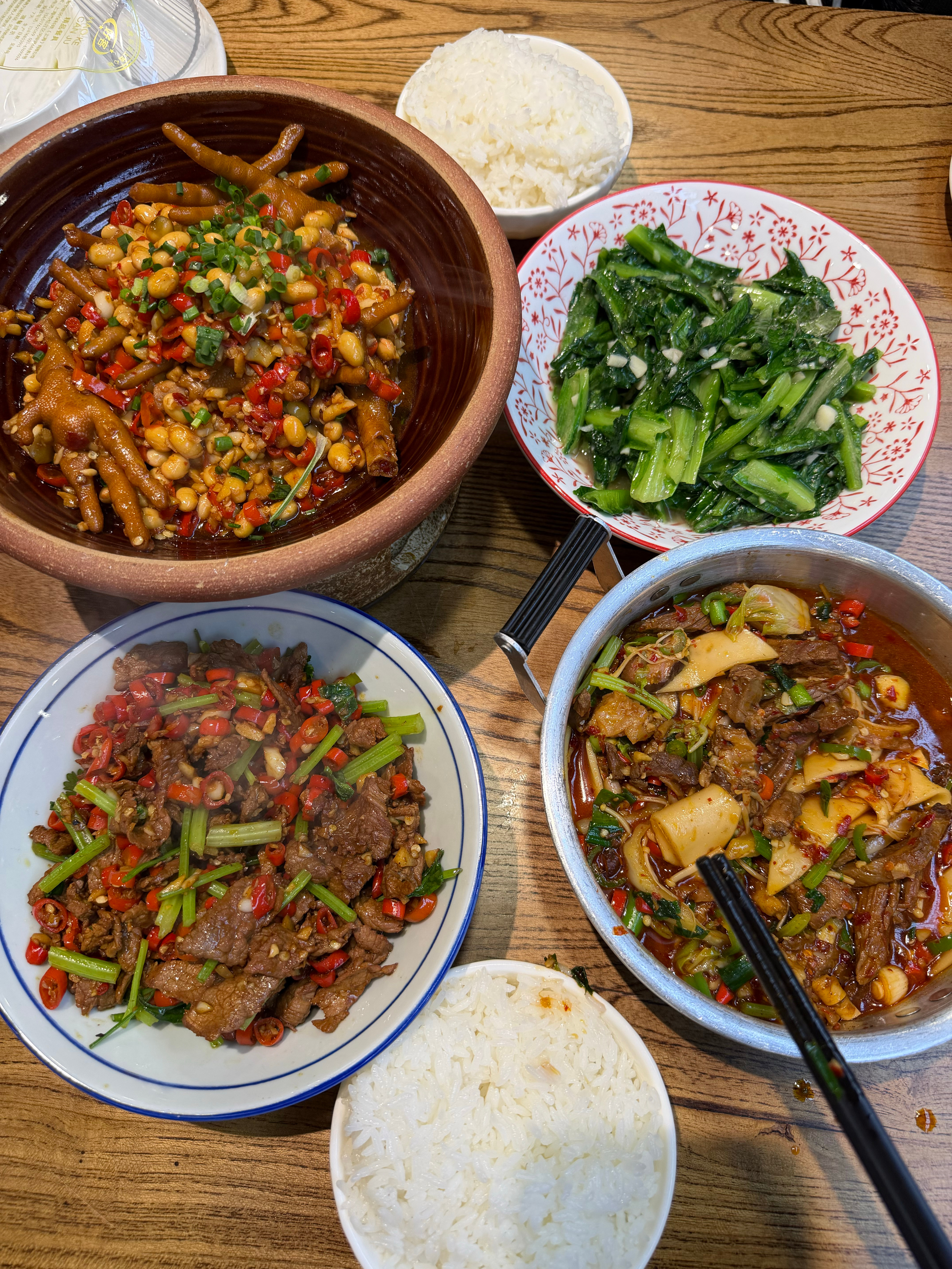 我又又又来吃上海这家江西菜了！！又辣又爽哦  ​​​