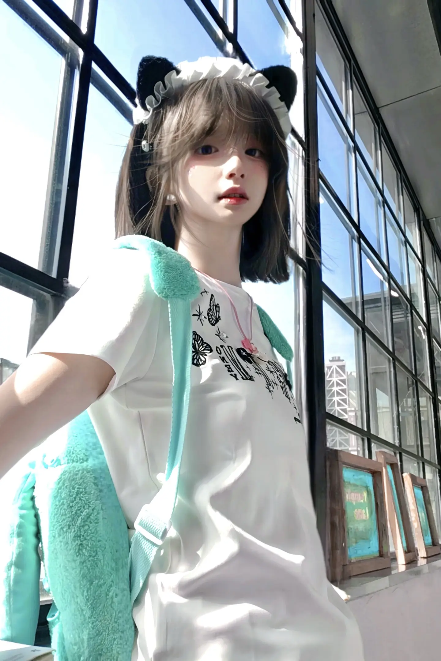 如果全世界都揪着你的错指责你 那我就蹲下来抱抱你