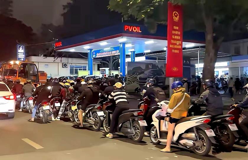 波斯湾一封，越南就现油荒，就这实力还想替代中国成新的世界工厂吗？
想作为全球工业