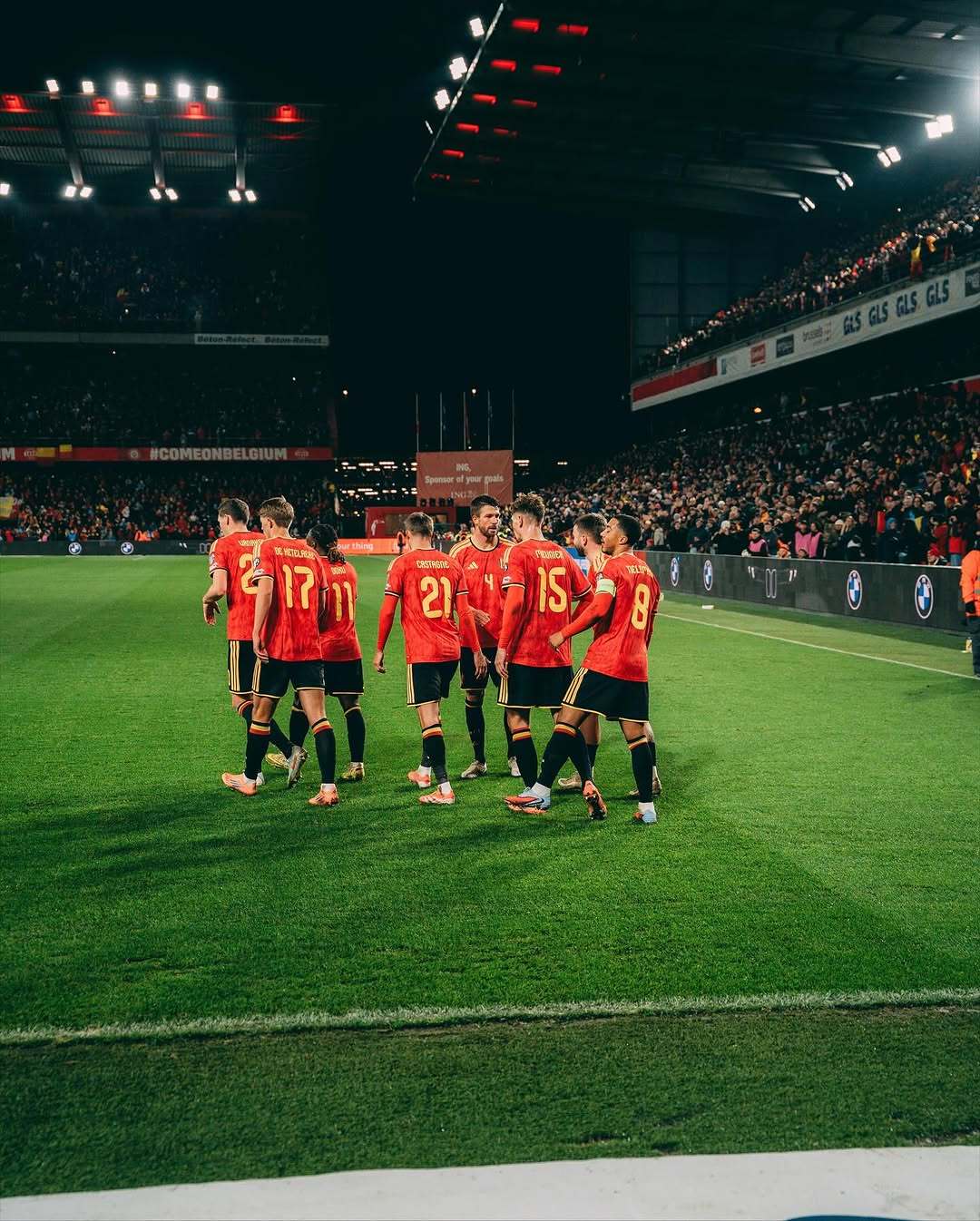 【德凯特拉雷🇧🇪】 “ 任务完成。💛❤️” 