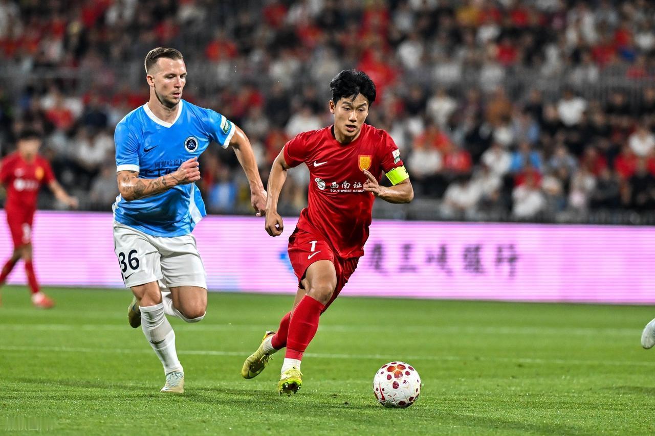 一夜两记中超首球！00后小将齐爆发，中国足球未来可期
中超赛场再迎青春风暴！今日