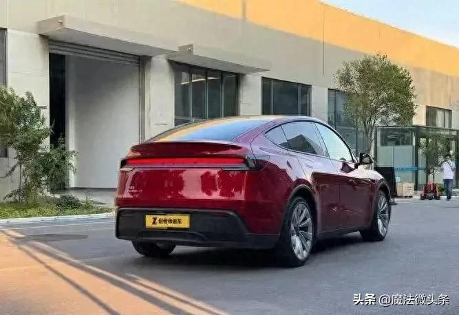 18万油车和26万特斯拉，5年后花费一样？这还真有可能。就拿10万级家用车对比，