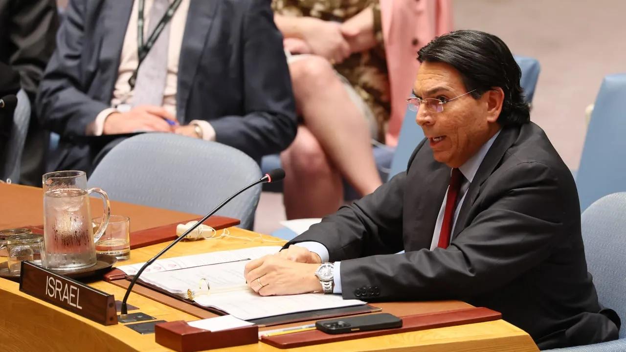 以色列驻联合国大使丹尼·达农在接受《耶路撒冷邮报》采访时说：“我对最近几周联合国