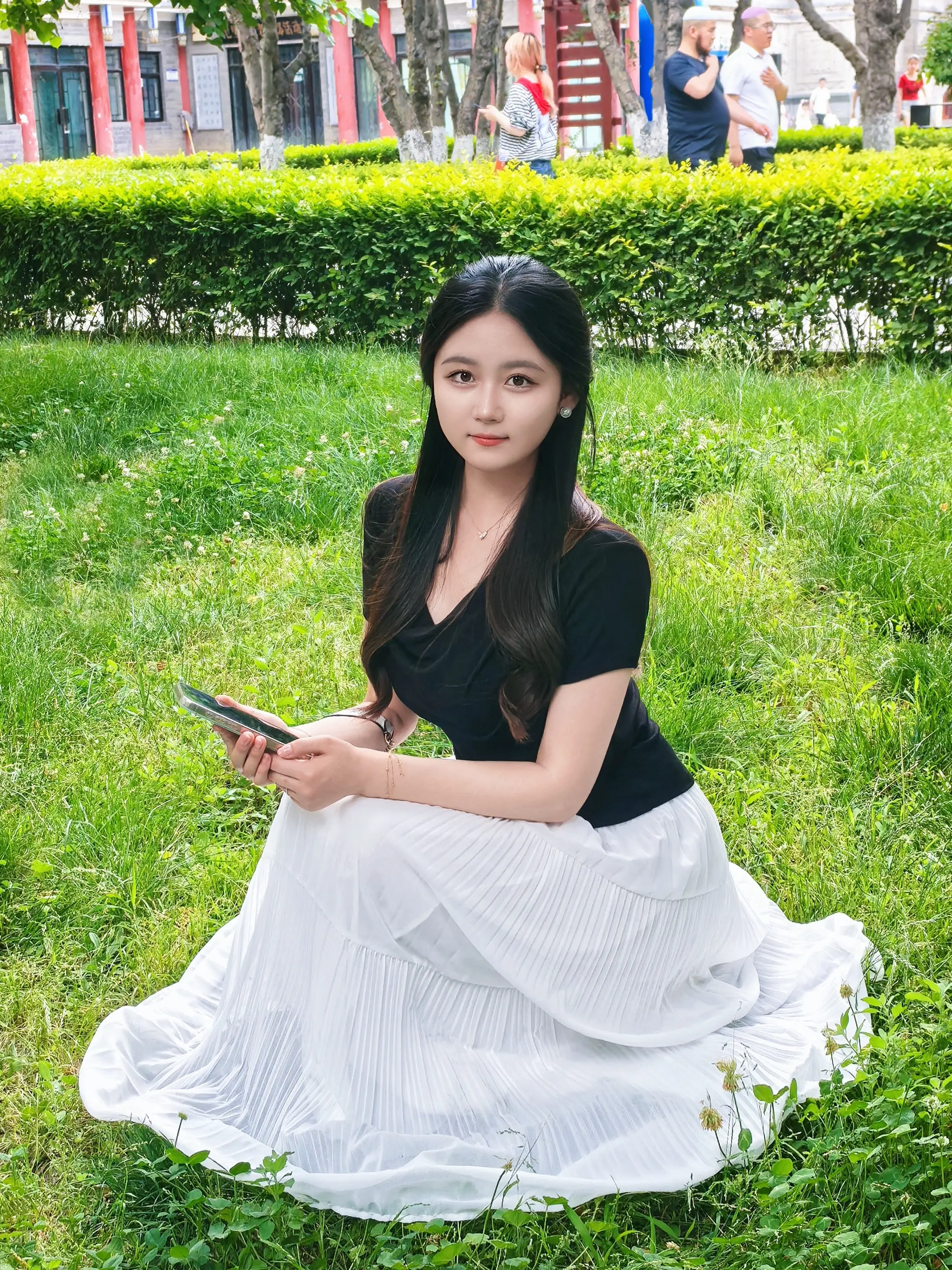 我抛了个硬币 闭眼许愿 反正都会幸福