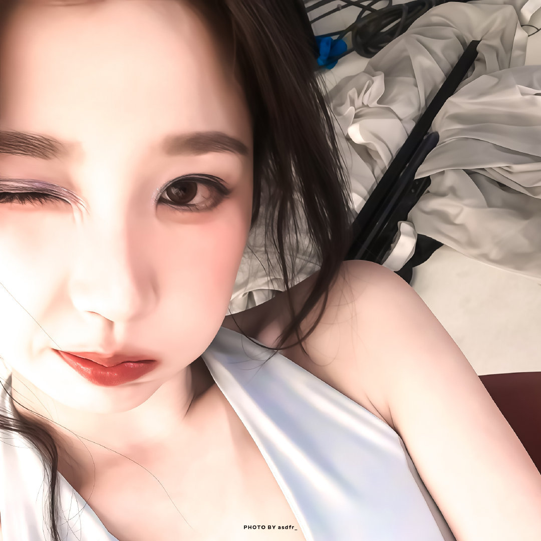 虞书欣姜暮 🐟允许你叫我甜妹 ★꒰ঌ欣欣Dollの呆萌指数100%໒꒱☆​ ​