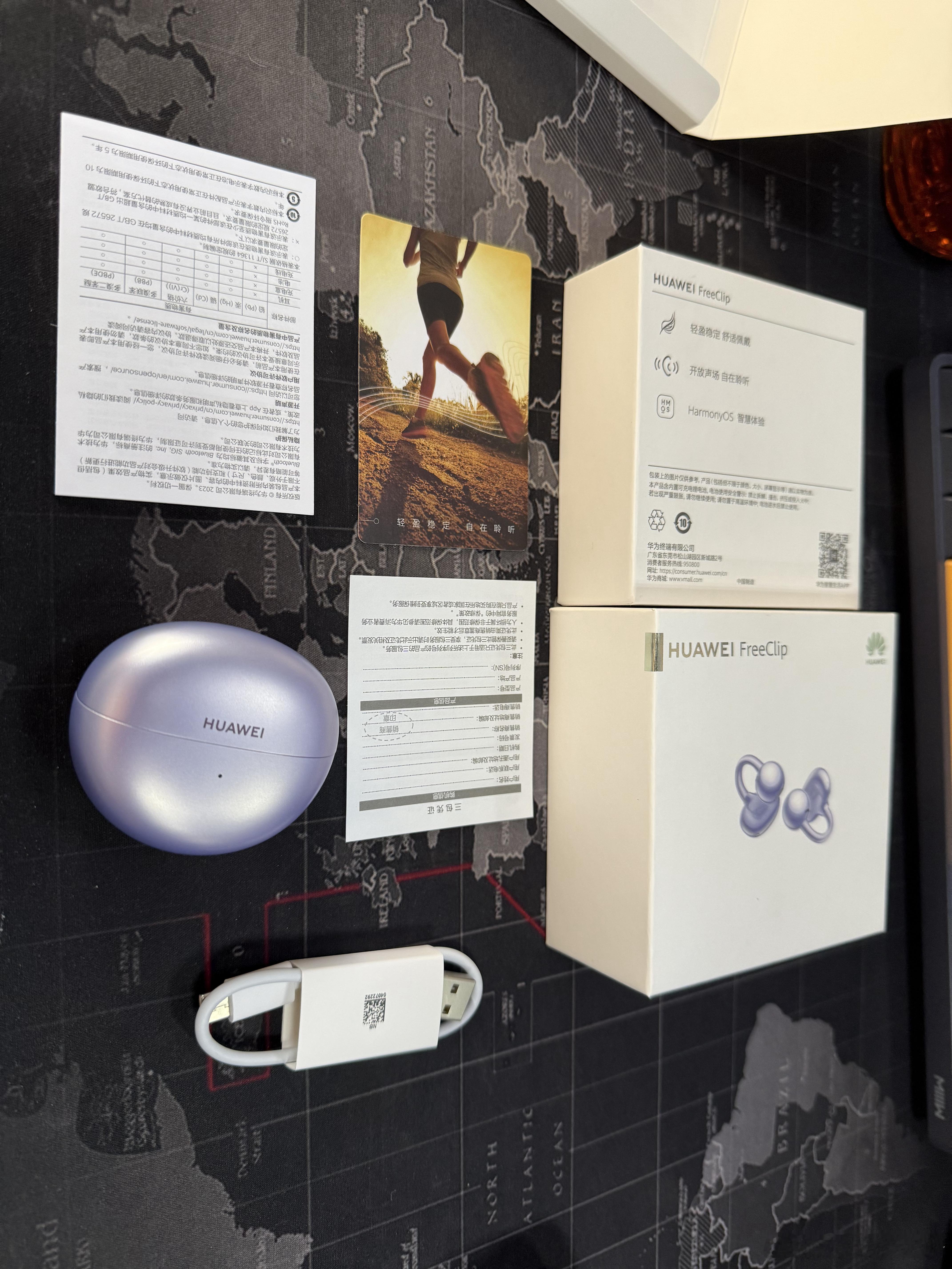 拆了一个，质感确实不错，音质也没的说，还得是华为[good][good][goo