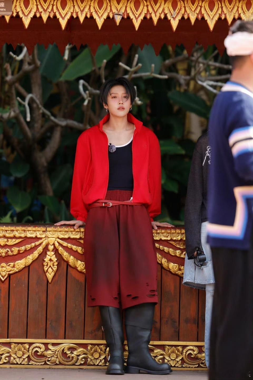 小鬼刘雨昕心跳彩排 小鬼刘雨昕彩排的时候那个氛围感真的太强了，两个舞台王者碰在一