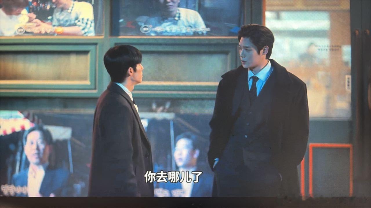 实在是太喜欢攻这个身板了……🙉 