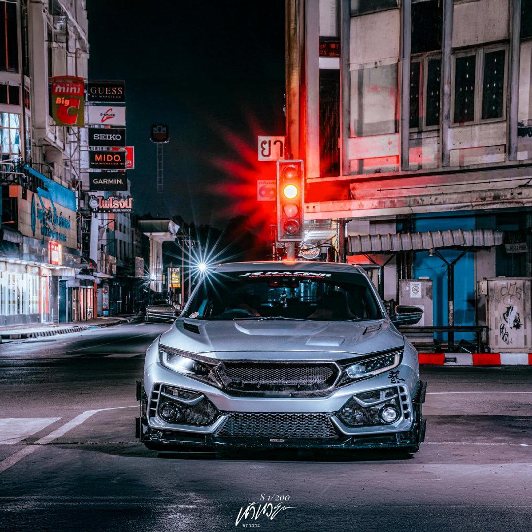 本田思域TypeR FK8 VTEC