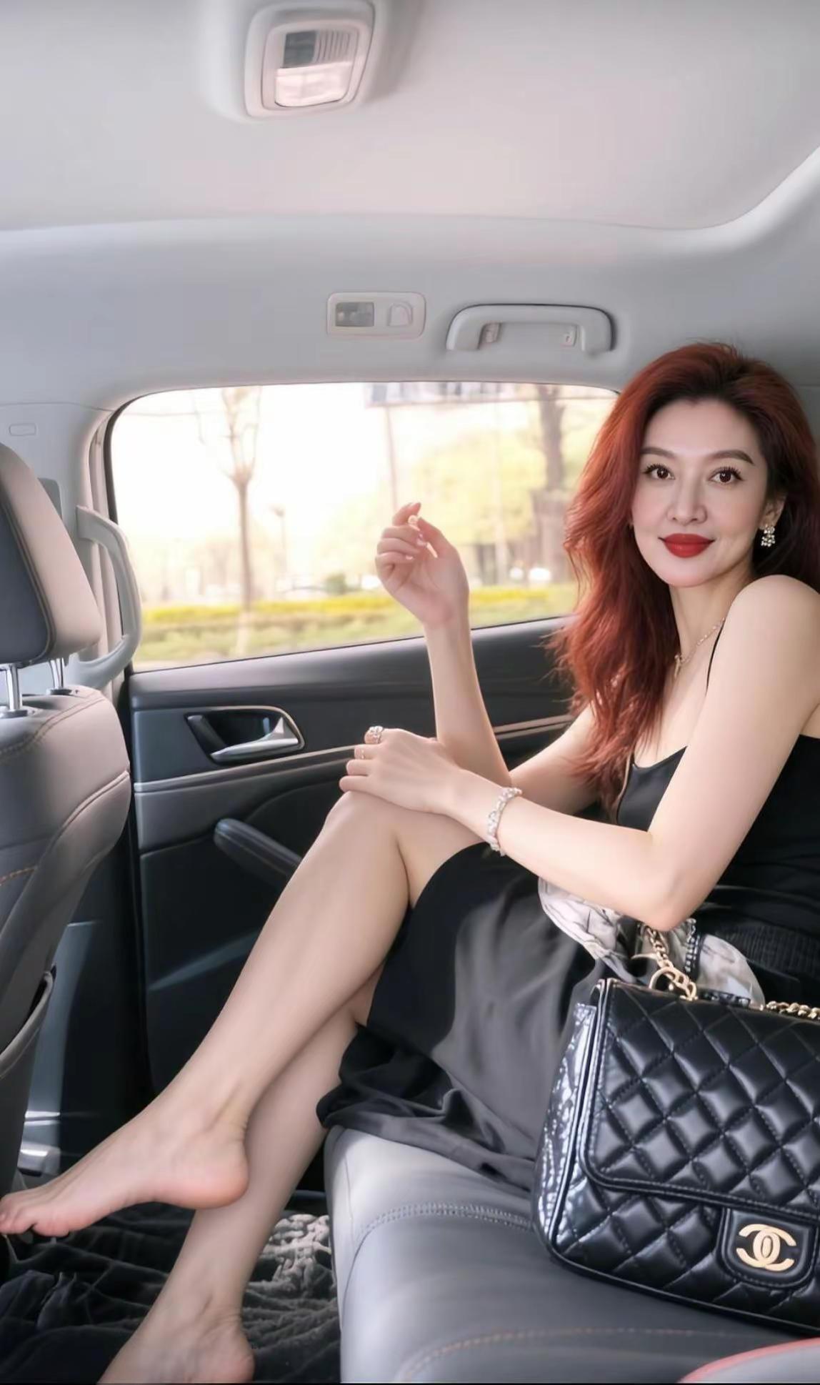 生活应该温柔，及时行乐，肆意风声