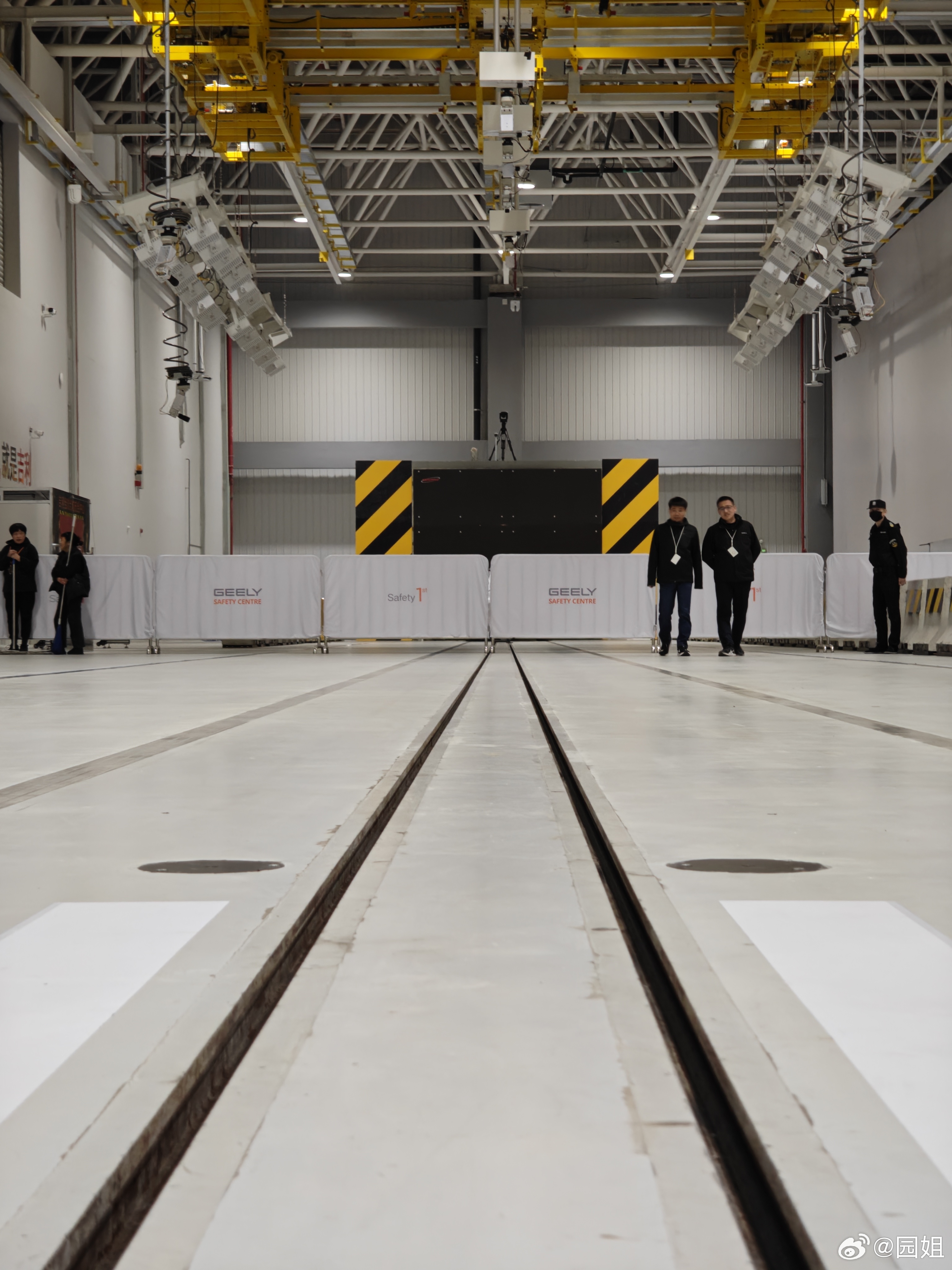 今天受邀参加吉利全球全域安全中心启动仪式，吸收沃尔沃安全技术之后的吉利究竟在安全