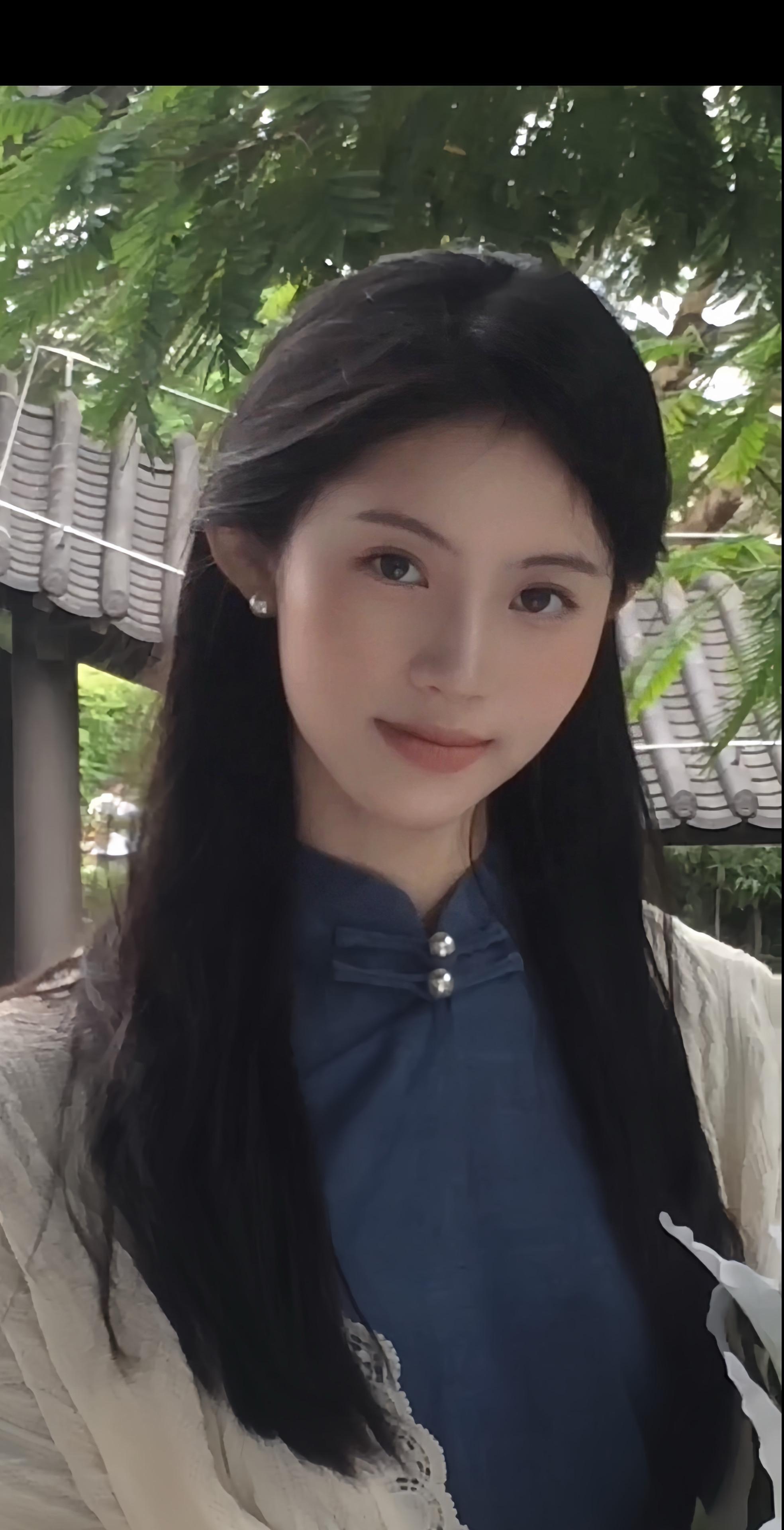 “你眉目如当年 流转我心间”