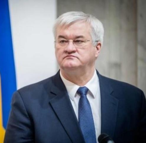 俄乌战争再次被推向了一个全新的高潮，乌克兰外交部表示：必须尽快推动联合国召开紧急