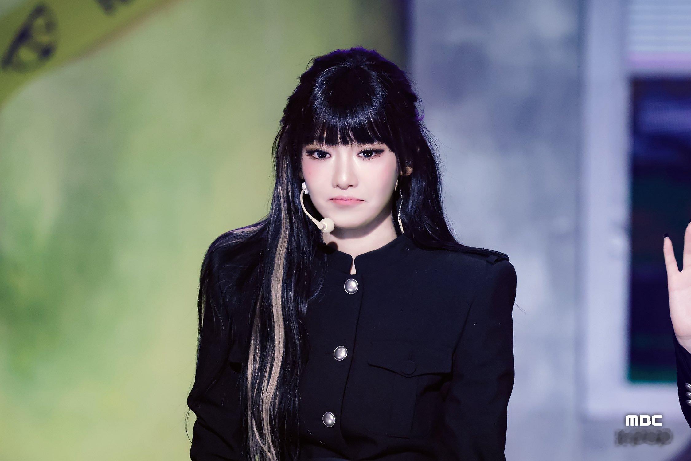 音中🖤 