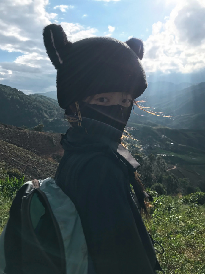 一看徐若晗的文字都好会生活徐若晗胆子也太大了吧这条滑翔伞微博反复看了好几遍，文字