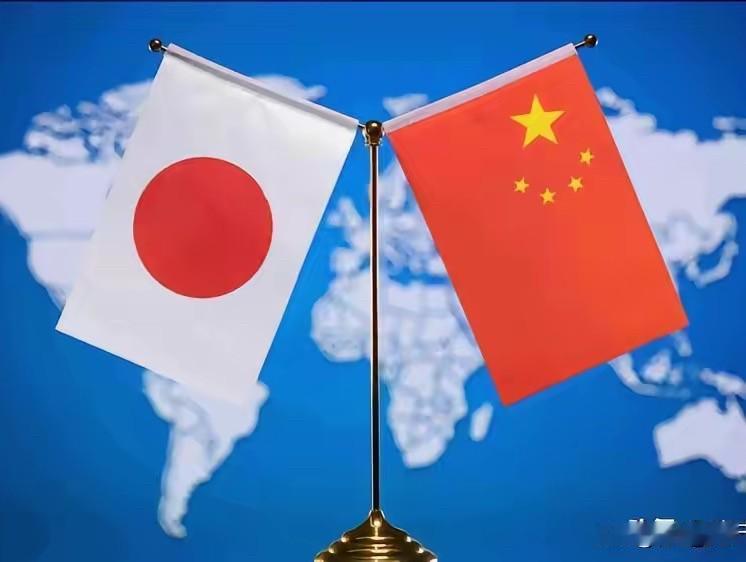 日本警告中国，要求中国必须接受南海仲裁结果！7月12日，根据日媒报道，日本外务大