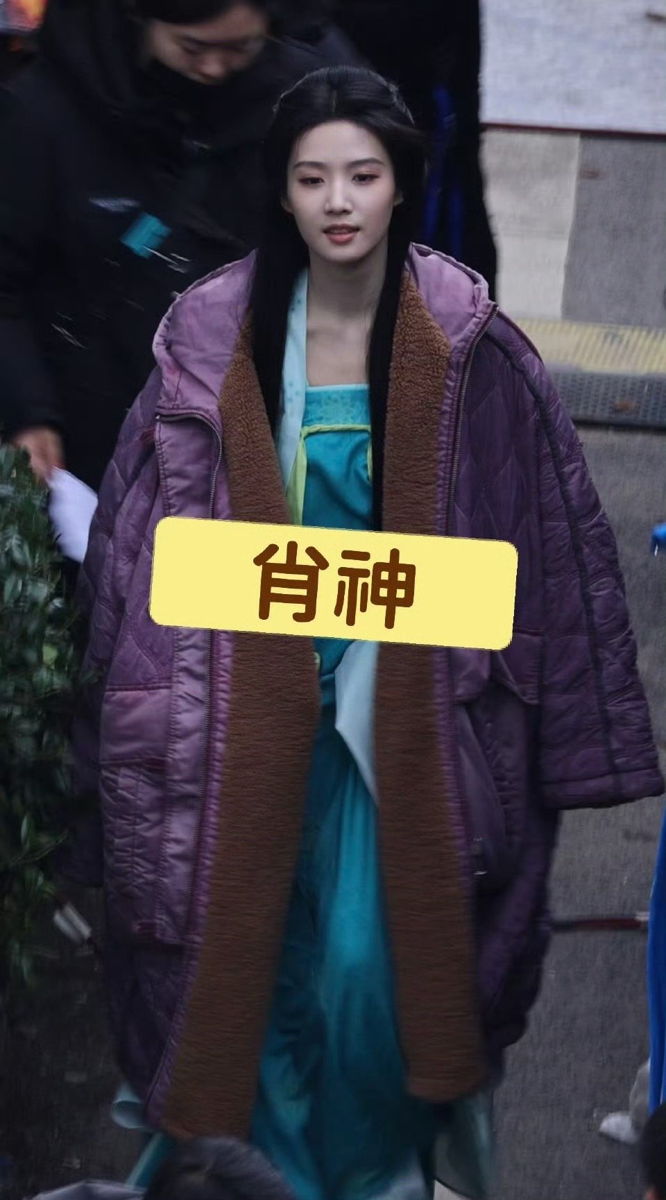 卢昱晓这样真的不普，瘦了之后各种角度都很能打 