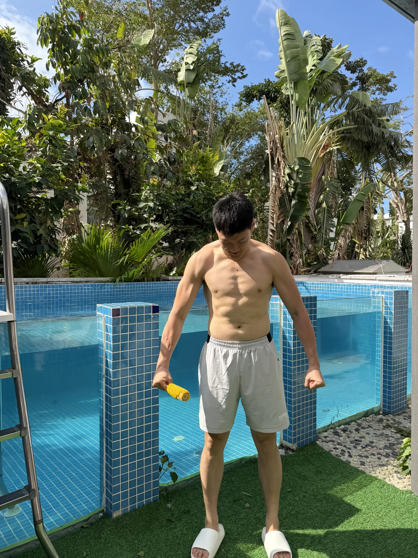 张宁更新社媒晒照并配文：恢复进度69%，游泳游泳