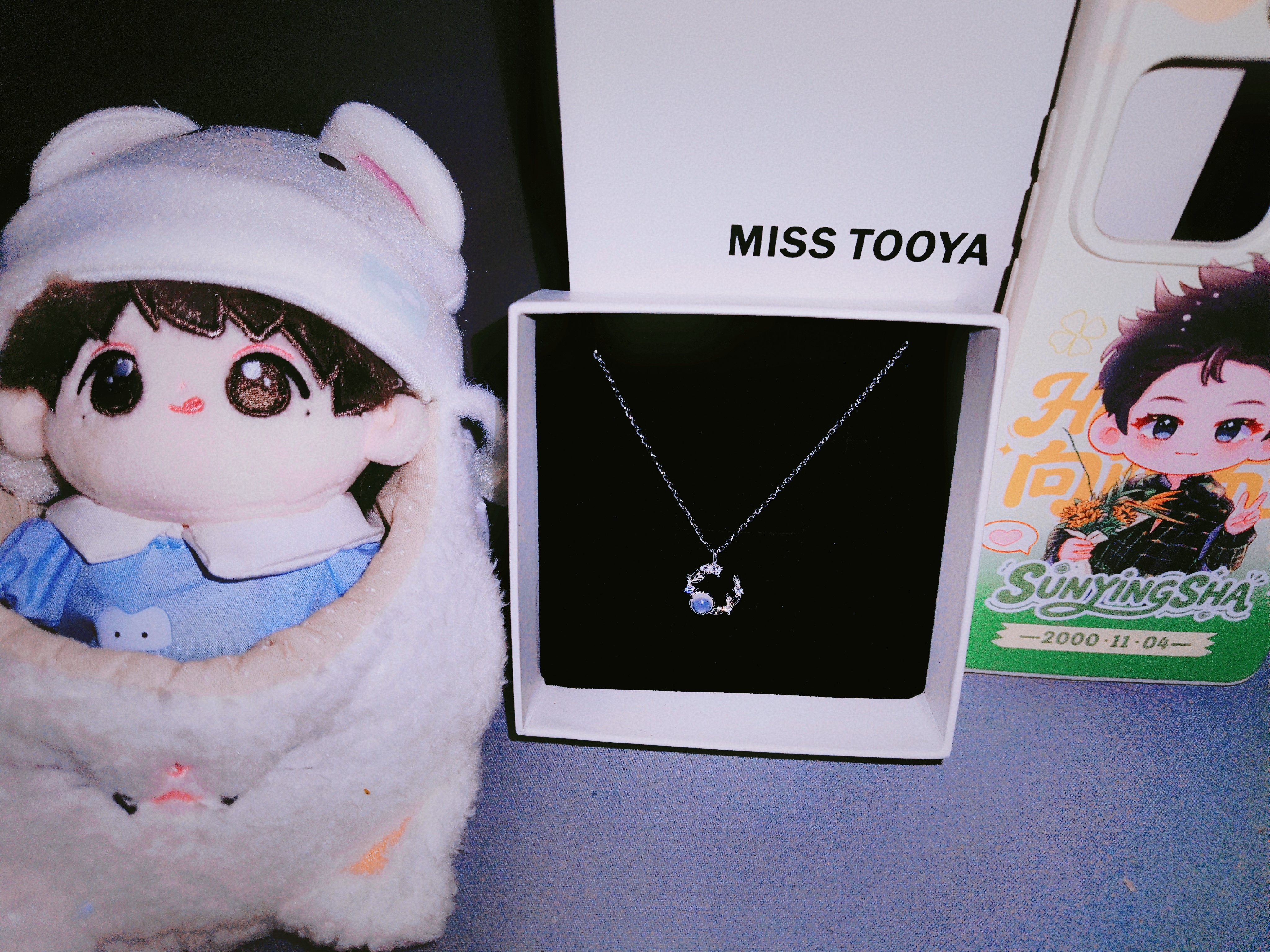 嘻嘻 mimi送的项链送的手机壳爱死爱啊mimi😘😘真漂亮 浪漫主义者mim