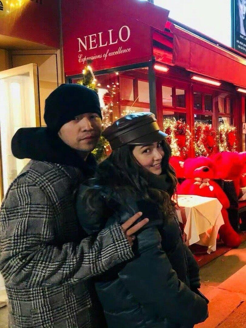 昆凌成周杰伦的防伪标识看到周杰伦和昆凌我相信他们俩是生理性喜欢 