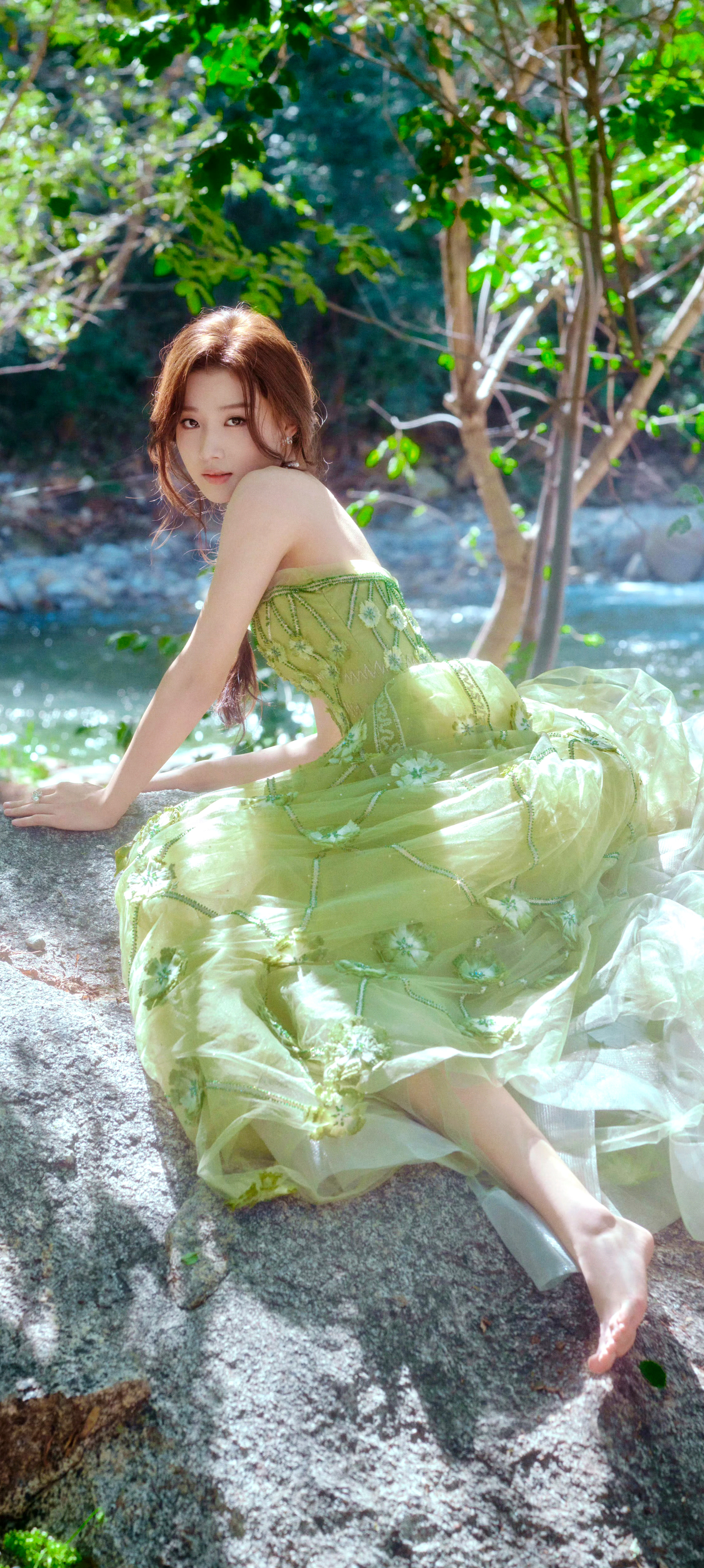 卢昱晓 一抹浅绿💚💚💚 ​​​
