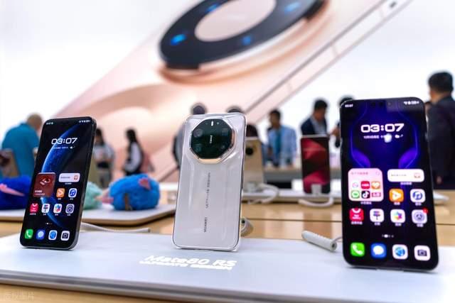 表面看折叠屏是能折的贵价手机，实则形态极其挑人！

那些幻想“一台设备走天下”“