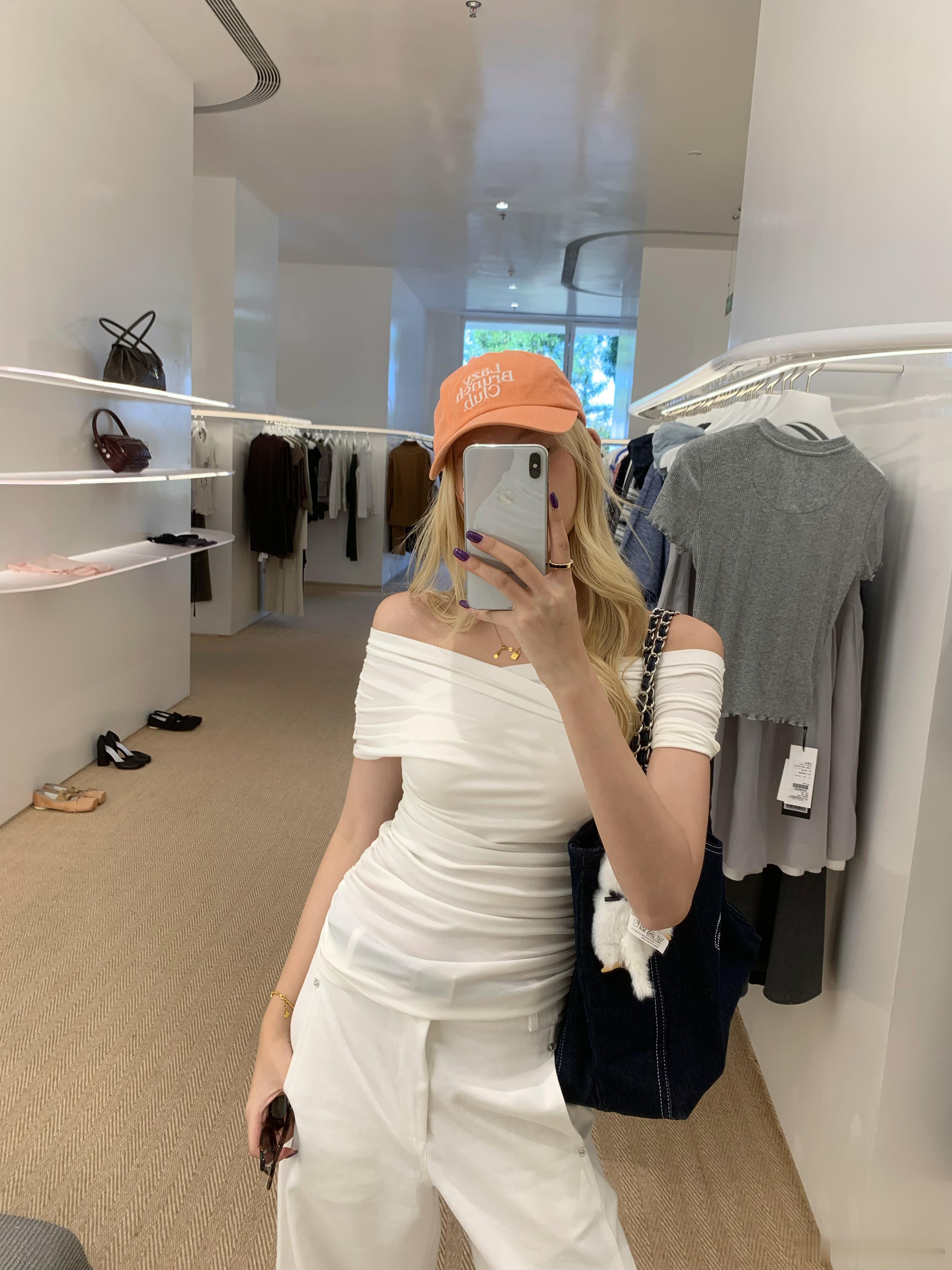 夏天就要穿得美美的[酷] ​​​