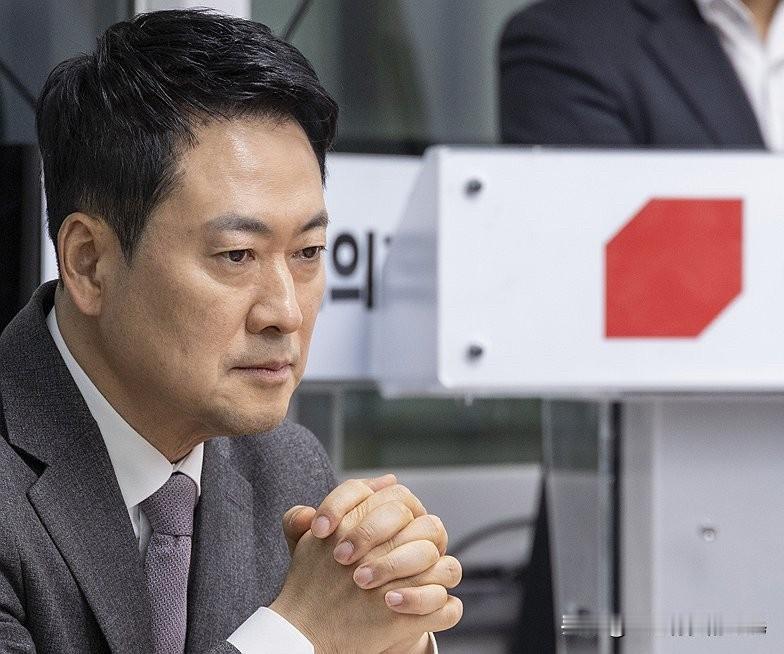 27日，韩国国民力量党党首张东赫的糟心事儿又来了，韩国检警联合调查本部就新天地教