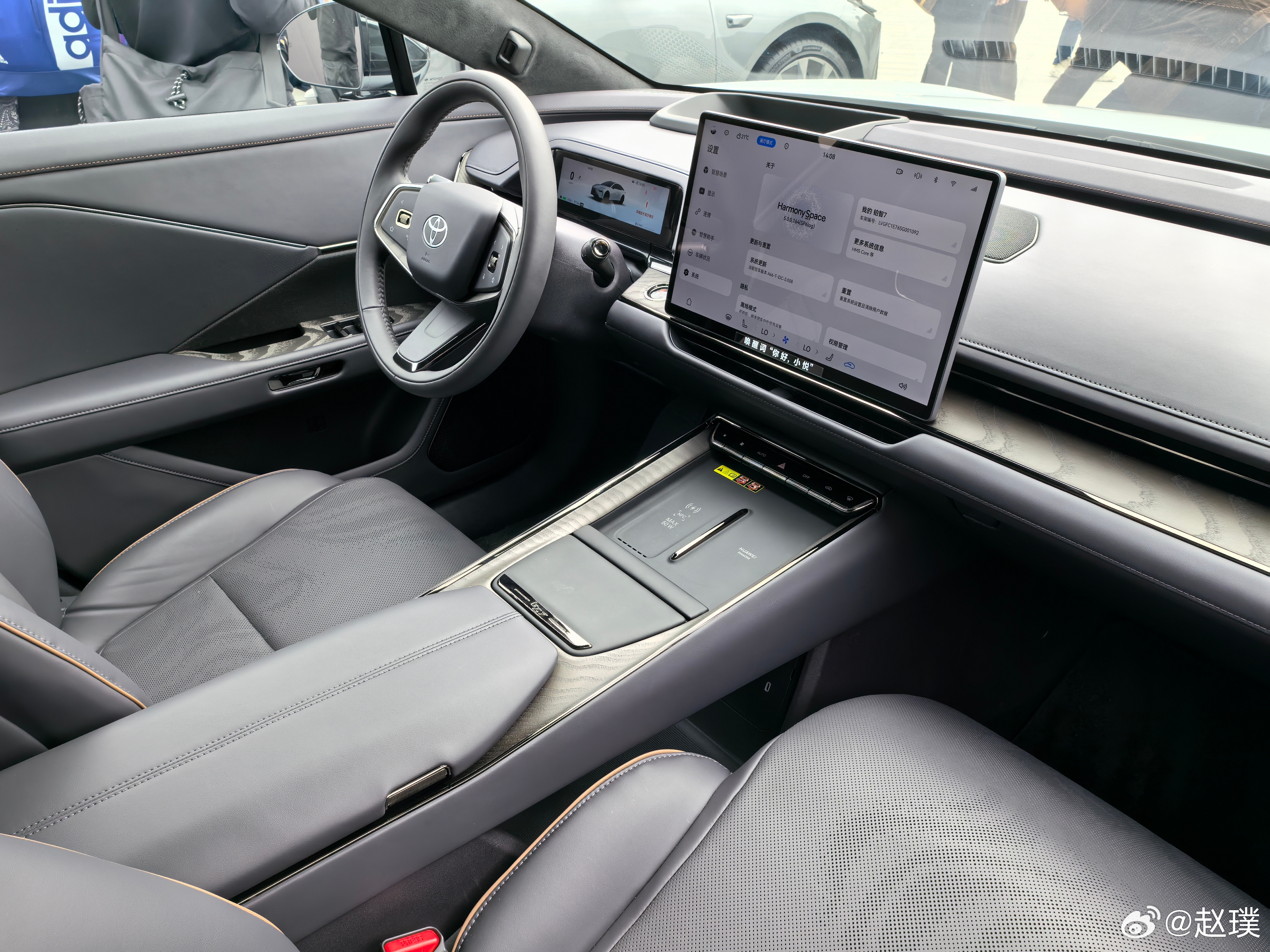 丰田铂智7今天上市，先给大家看看实车新能源时代的丰田味道丰田铂智7全面开启预售
