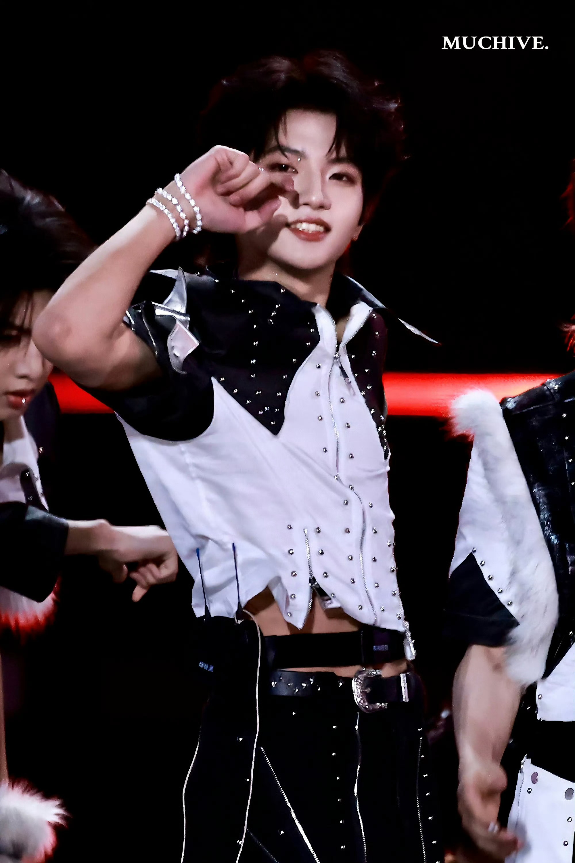 好漂亮的穆祉丞只要有舞台就能发挥到最好 