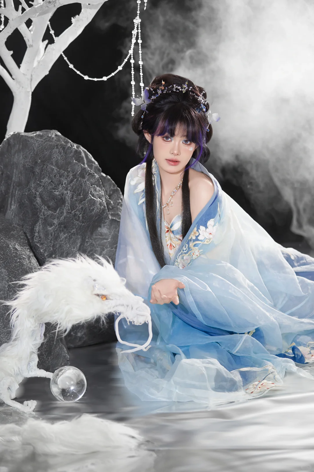 客片·龙年拍龙女🐉来年顺顺利利