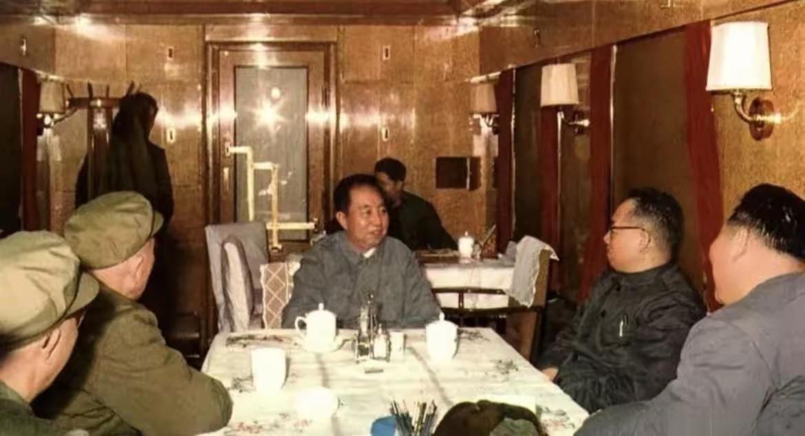 ＃红色文化＃
伟人风采欣赏：