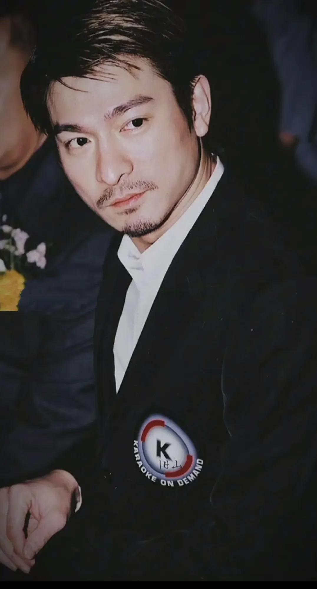 为什么还是有人说刘德华演技不好

一直以来很多人评论刘德华演技就是耍帅。
这也是