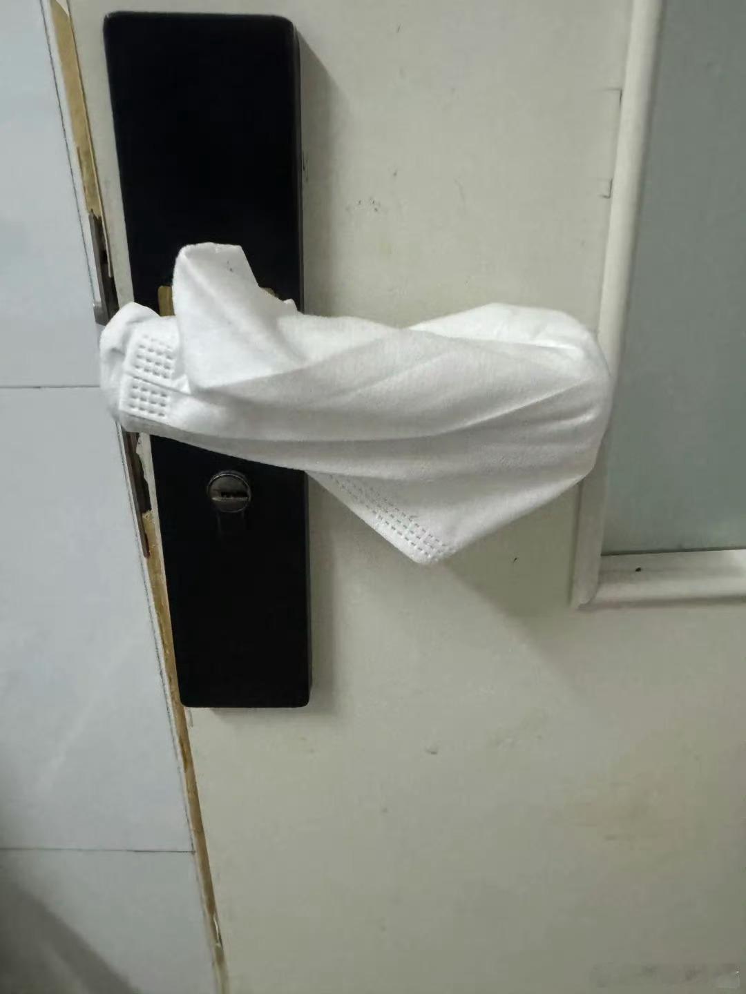 突然发现，女孩子都好清晰啊 