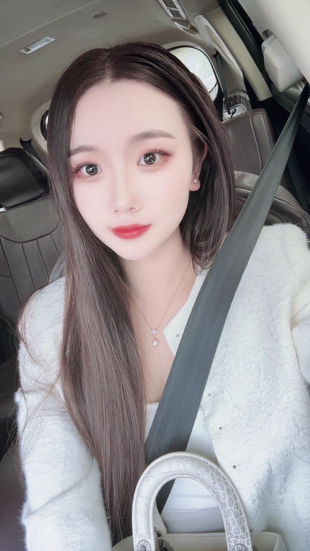 “我脾气很差吗  你惹我生气的时候我没有拿刀砍你吧”